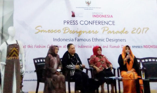 LLP-KUKM Kemenkop UKM Gelar `Smesco Designer Parade`dan `Year End Sale 2017`